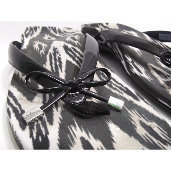 Vionic Women's Size 9 Orthaheel Bella II Black White Flip Flop Sandals Bow Zebra - Picture 4 of 8